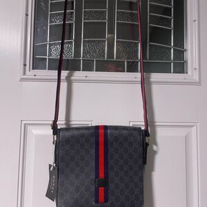 FAUX Gucci Black and Red Messenger Bag